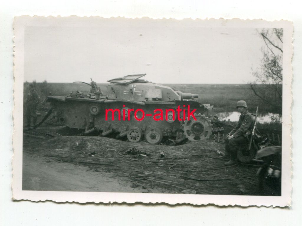 Wehrmacht, Nahaufnahme, zerstörtes Sturmgeschütz