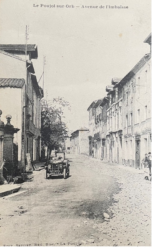Avenue de l' Imbaïsse