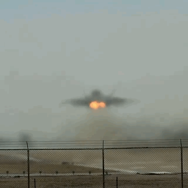 7C89F65C-20C1-4EF1-B436-88B5D93C96E8.gif