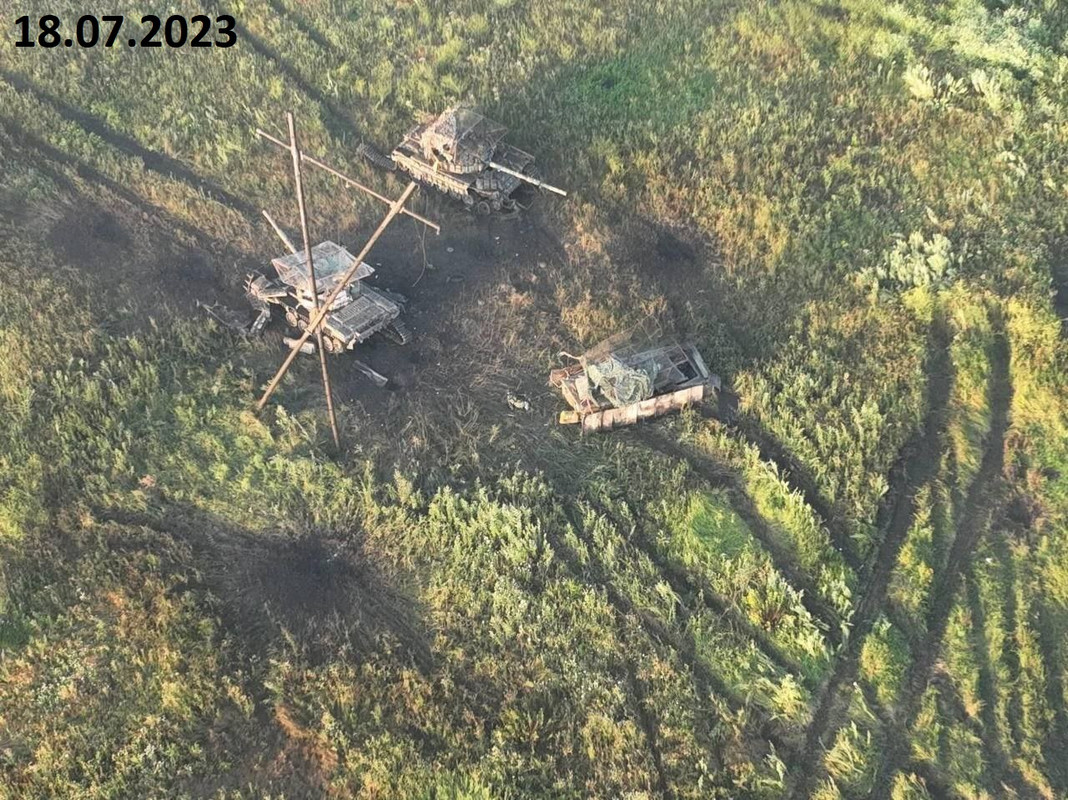 1300 T-72B and unkn T72 destr 18 07 23