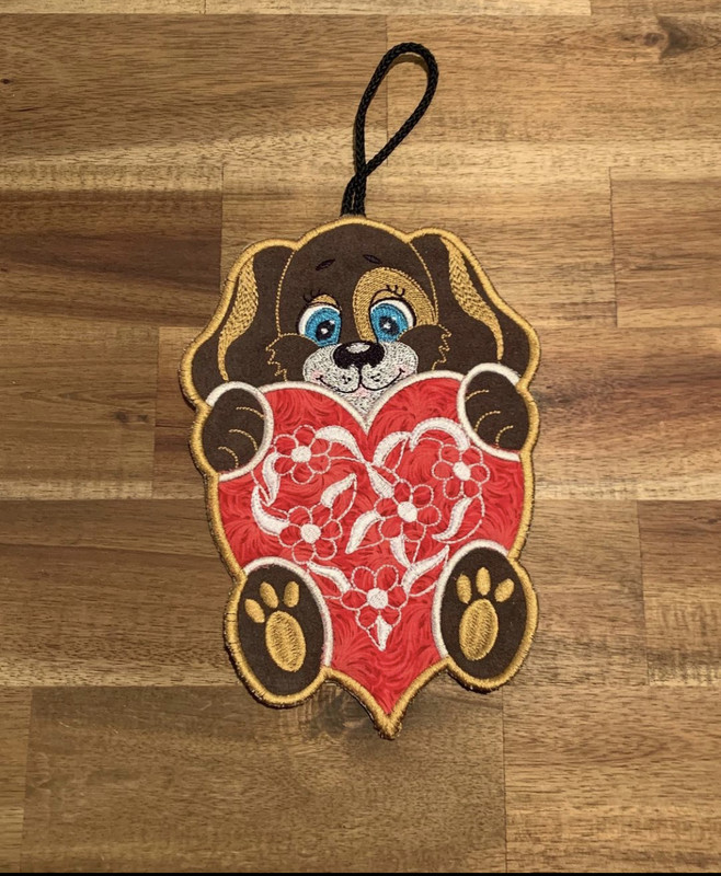 E55D88D3-7B76-4906-BDC5-2E6896410E04