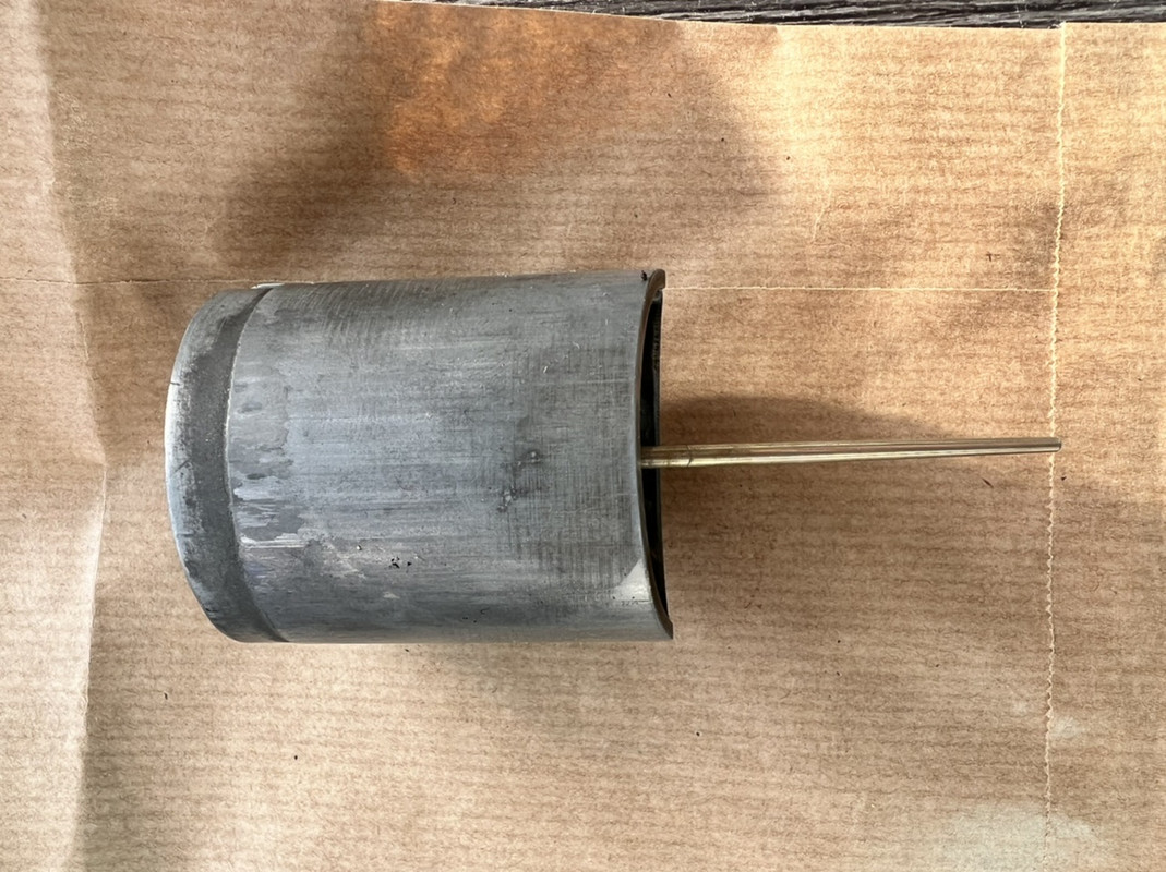 13E3FC68-7057-4B52-B306-093E3C3B3B30