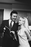Barbara-Eden-c76