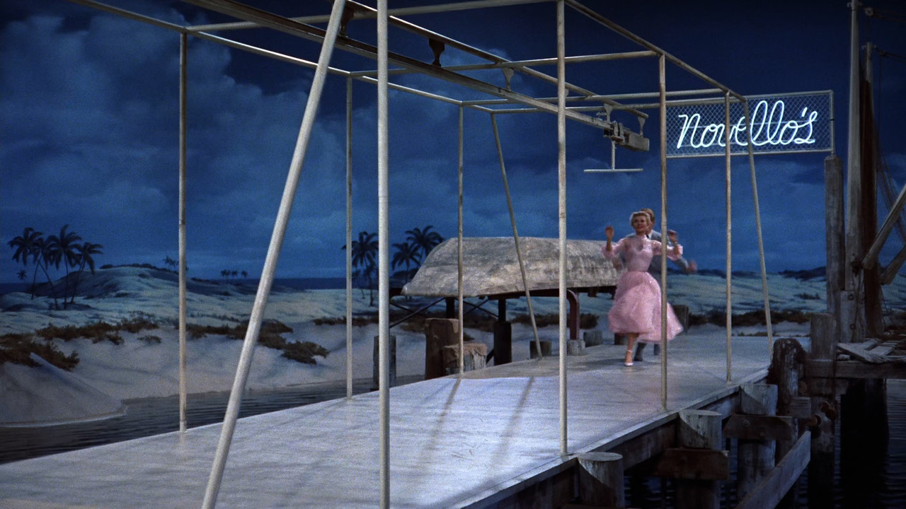 White Christmas 1954 (1080p x265 10bit Tigole).mkv_snapshot_00.3