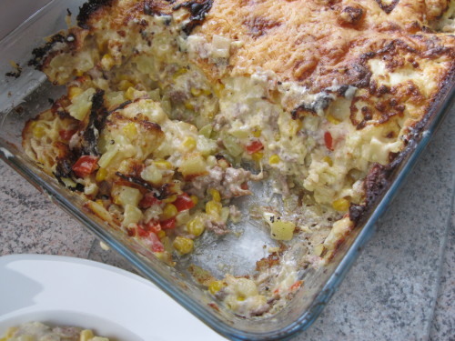 Kartoffel-Gratin mit Mais und Paprika