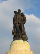 1 RUBLO, 1965 - La batalla de Berlín Soviet-Cenotaph-Berlin-Treptower-Park