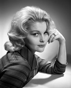 carol-lynley-b95