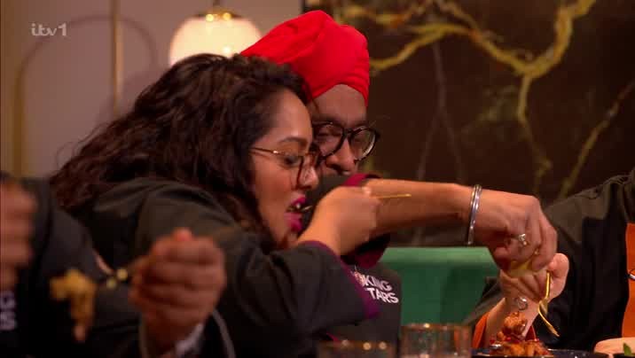 [Image: ddlj995asr3t.jpg]