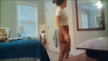 [Image: Voyeur45715140338.jpg]