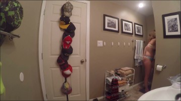 [Image: Voyeur57525114500.jpg]