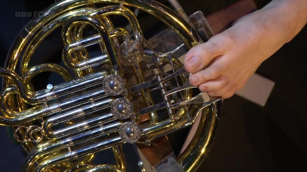 [Image: qt98r4sid5gg.jpg]