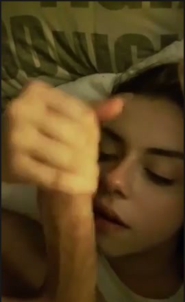 [Image: Cumshots5009021406.jpg]