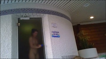 [Image: Voyeur37815130139.jpg]