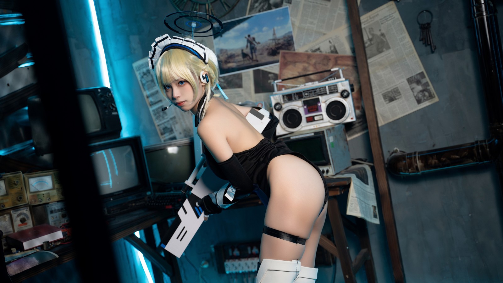 三無人型美女写真：飞鸟马时兔女郎战斗服 COS（60P／389.1M）插图5