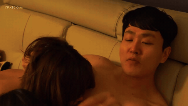 [III限制级]球场上的不伦游戏[中文字幕][MP41.5GBanyfile]