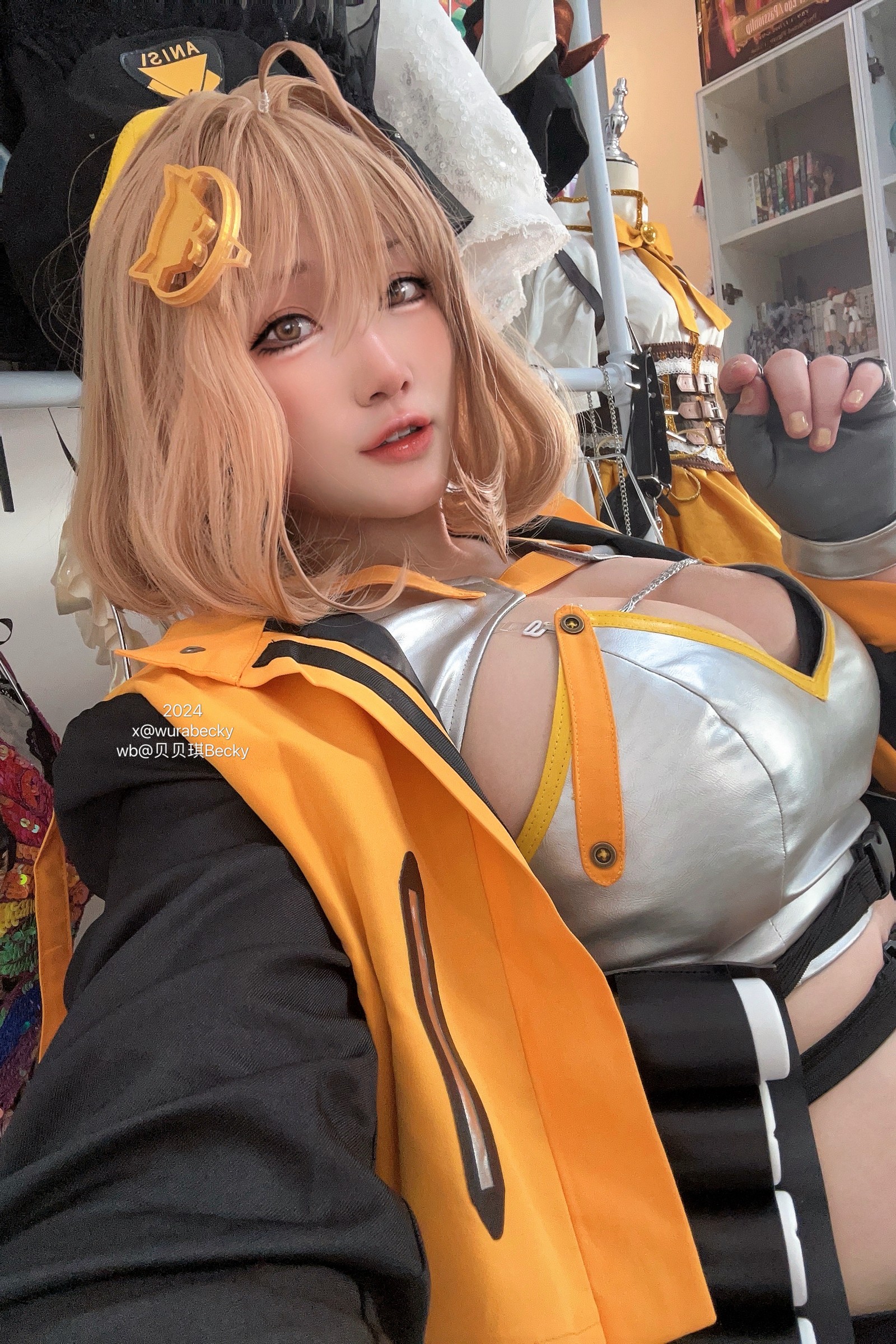 贝贝琪 Becky 阿妮斯 官方风 Cosplay 写真＋视频合集（40P｜4V｜327MB）插图1