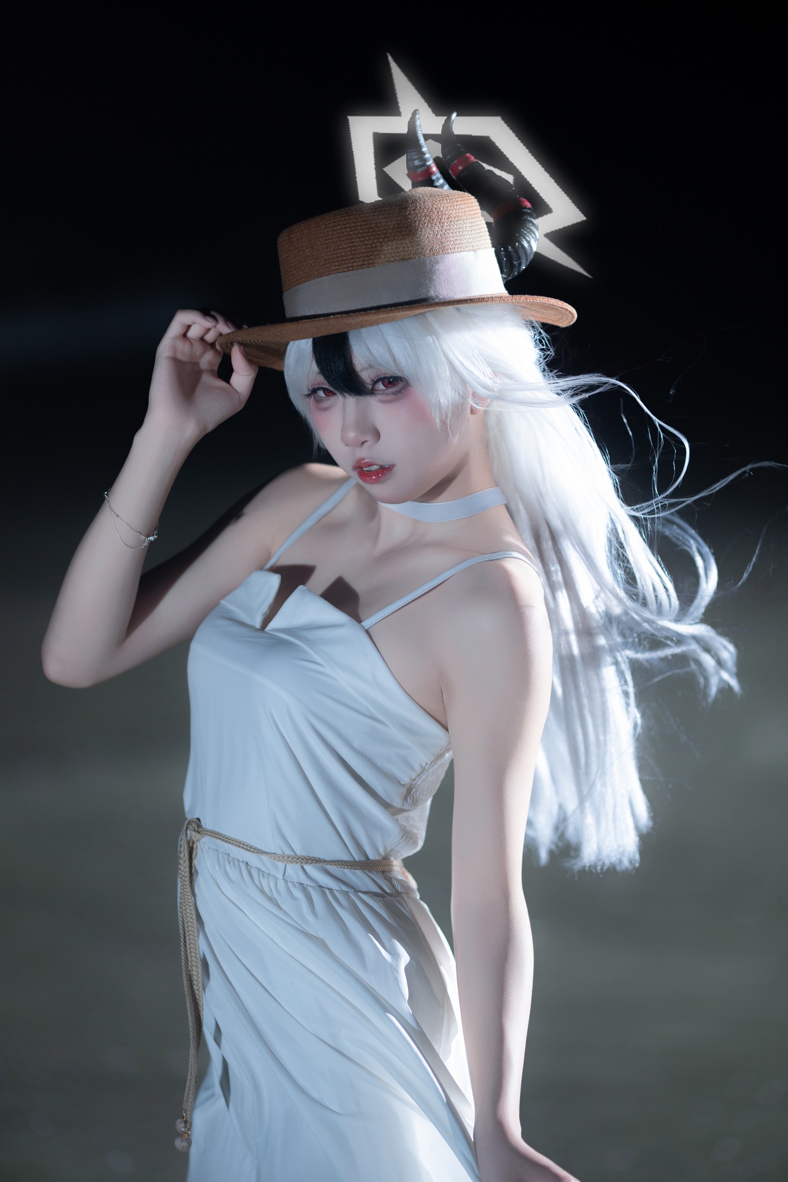 纸悦Etsu_ko《加代子白裙》唯美白裙写真｜小清新图集[20P-195.7M]