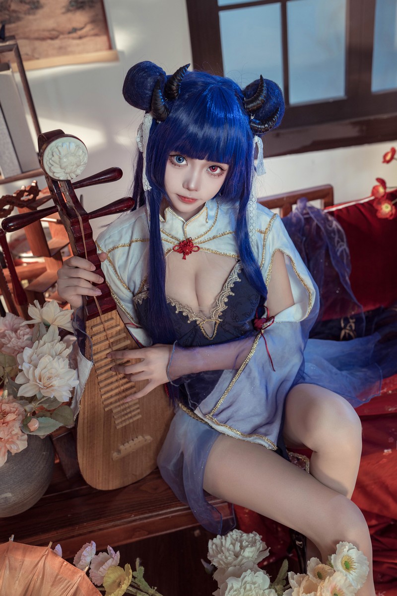 艾西Aiwest 伊吹新年旗袍Cosplay写真图集 新年主题高清图集 35P (396.8M)插图2
