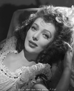 loretta-young-e53