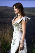 Daisy-Edgar-Jones-Sense-And-Sensibility23