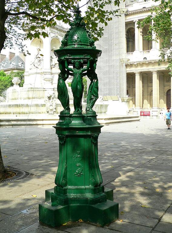 https://i.postimg.cc/dQ20HVdW/Fontaine-Wallace-St-Sulpice-00.jpg