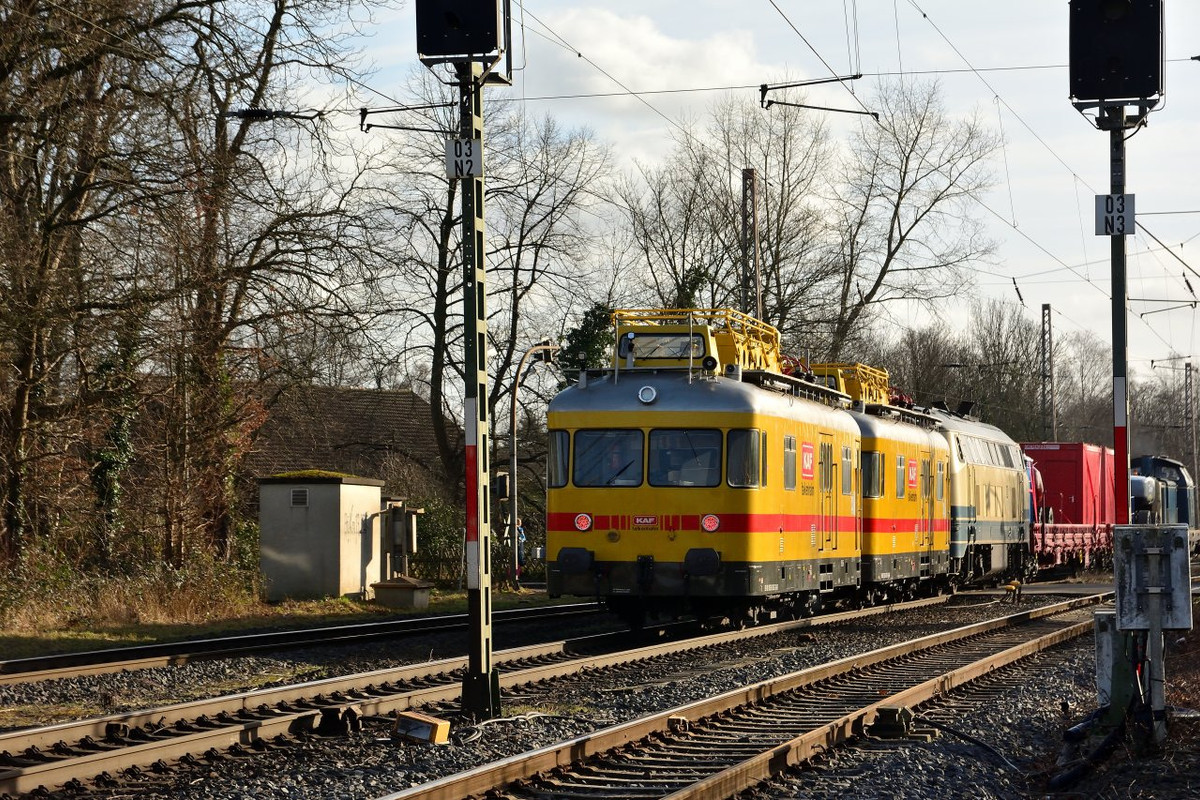 212 376 b — Postimages