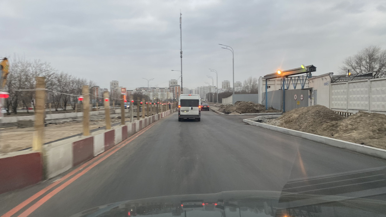 94098222-941B-48B6-BF5A-9F9004E6A507