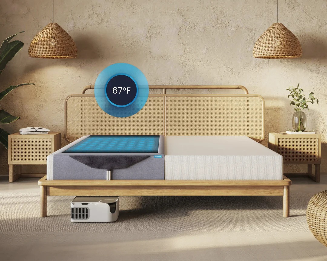 Chilipad Dock Pro Bed Cooling SystemTopper