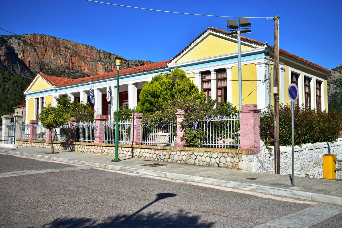 Λεωνίδιο (52)