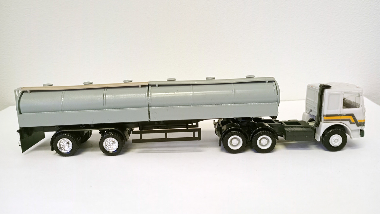 Mach (3540)