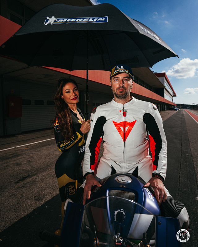 E02879B3-0305-4EDA-90A9-72B555488BCC