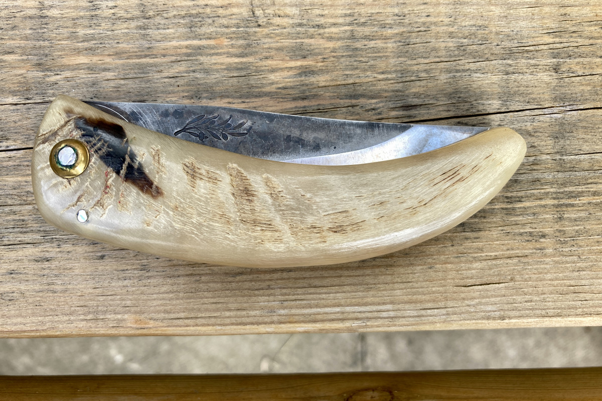 A74D3D03-B45E-4B44-BE8E-983C09D9443E