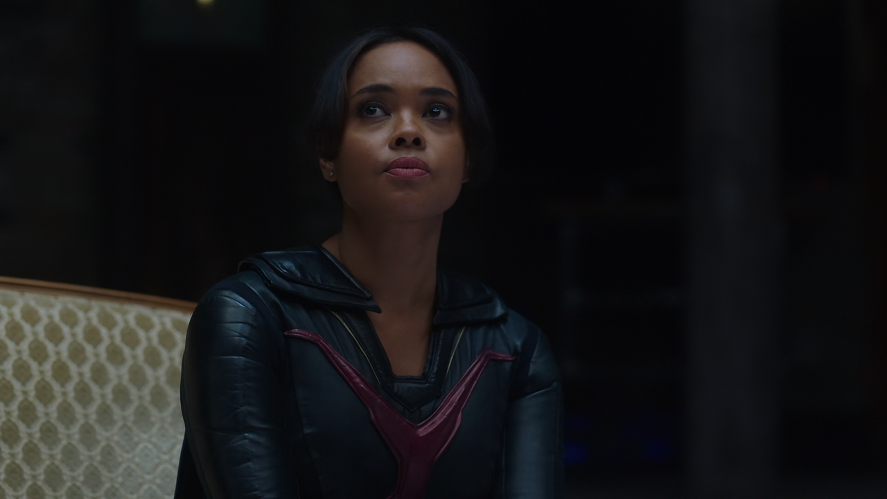 Supergirl.S06E02.A.Few.Good.Women.1080p.10bit.BluRay.AAC5.1.HEVC-Vyndros.mkv_snapshot_04.30_[2022.03