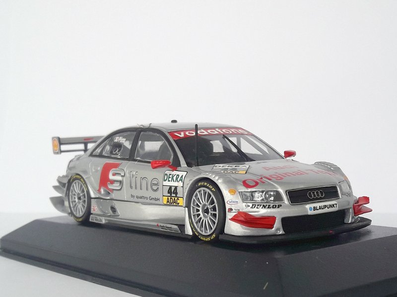 Audi A4 DTM 2004 Pirro (5)
