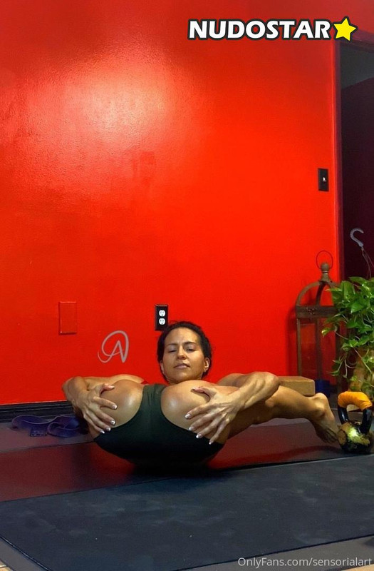 sensorialart-nude-leaks-nudostar-com-035