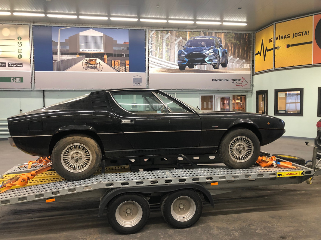 6E74A0E3-6A6F-4E59-BF3D-D6AE5F036F9B