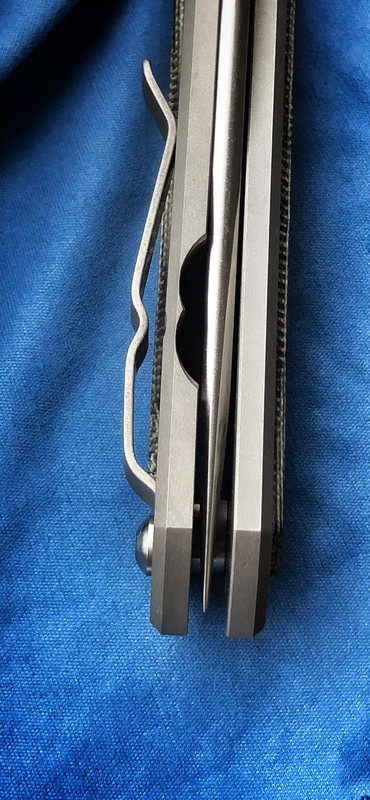 62660565-61FC-40CB-90D3-248CF41E3CEF