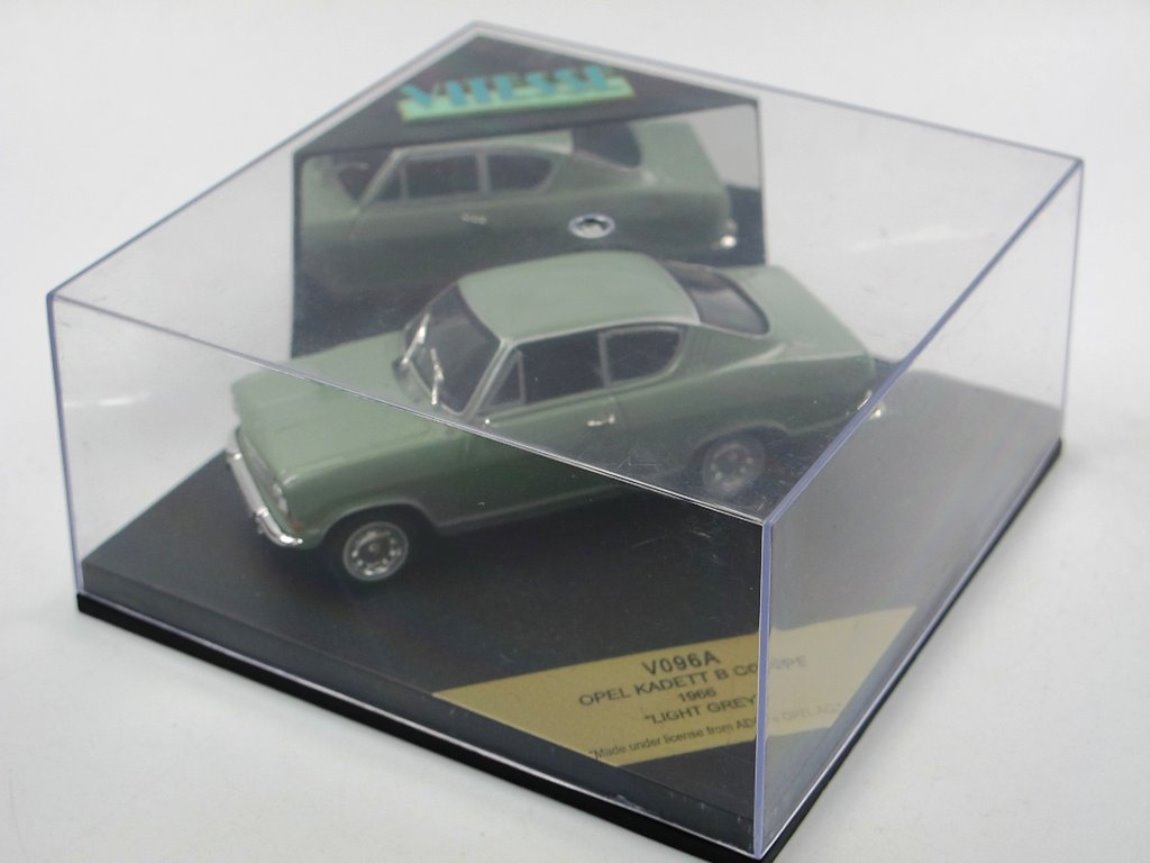 Miniature Vitesse 1/43 - Opel Kadett B Coupé Jaune 1966 - Très Bon état Avec Boîte