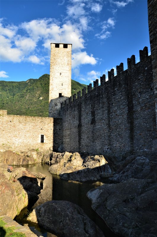 Suiza y sus pueblos-2019 - Blogs de Suiza - BELLINZONA-7-9-2019 (23)