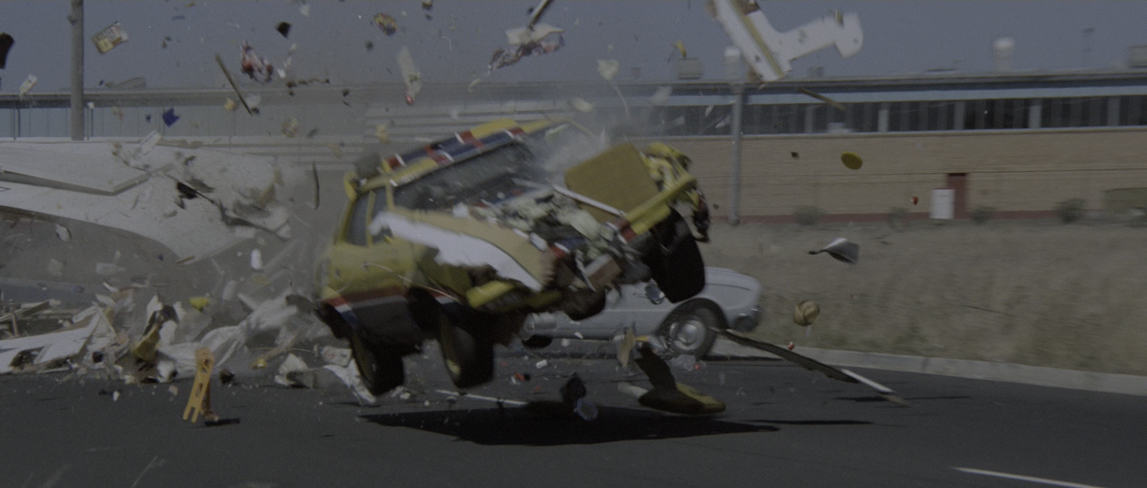 Mad.Max.1979.ITA.ENG.2160p.UHD.BluRay.x265.10bit.HDR-MeM.mkv_snapshot_00.08.44_[2020.11.22_20.53.37]