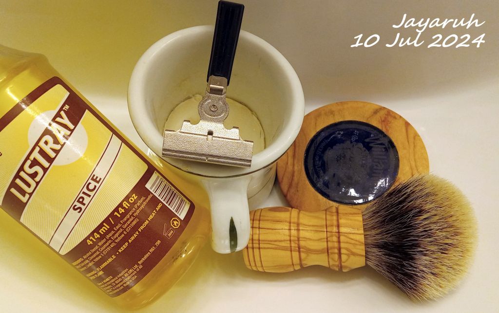 [Image: sos240710.jpg]