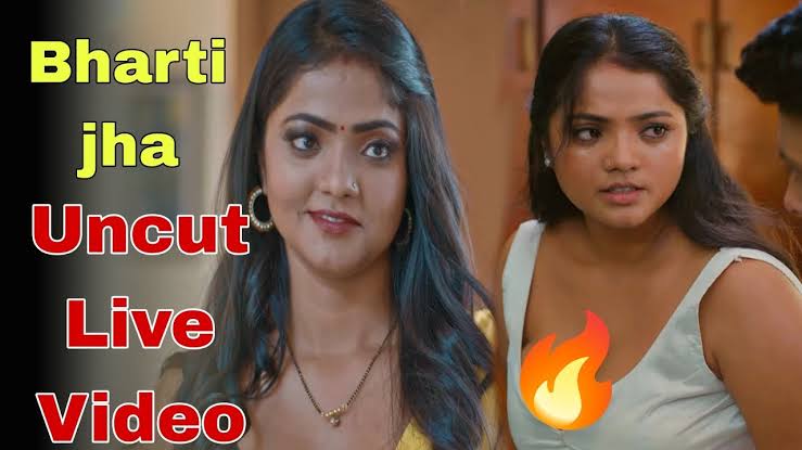 Bharti Jha Hot Show Live Answering Dirty Questions