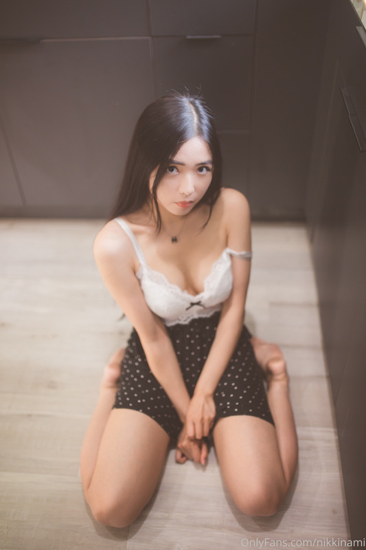Nikki1 (5)