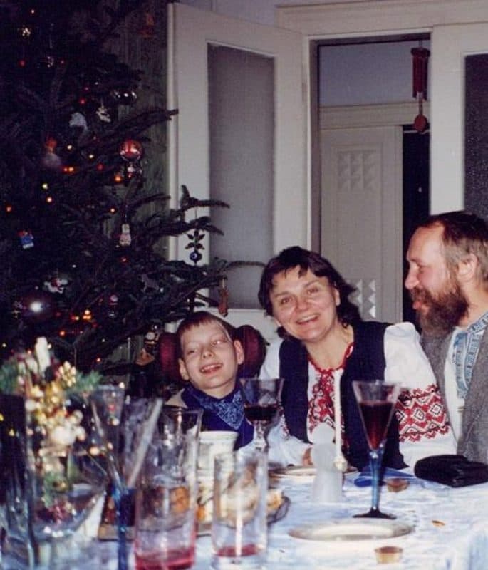 ?ОДИННЕ ?ІЗДВО