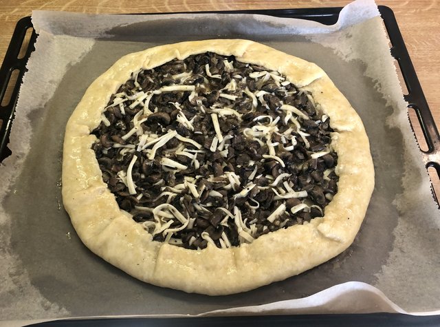 Галета с шампиньонами