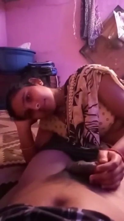 Desi Wife Giving Blowjob and Getting Pussy Fingered
