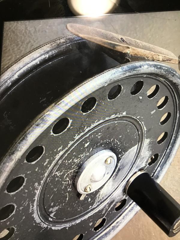 E372C9E7 5795 476F 8AFE 9A738A27FFD8