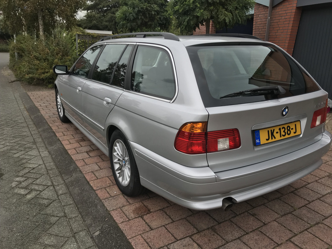 CEB33665-AAC5-4CC5-BE92-516270BD4F1C