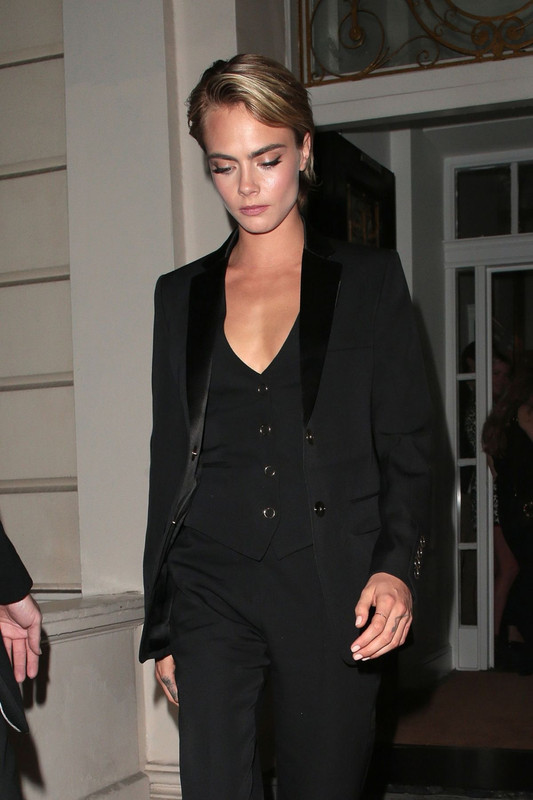 cara-delevingne-night-out-in-london-10-10-2018-2