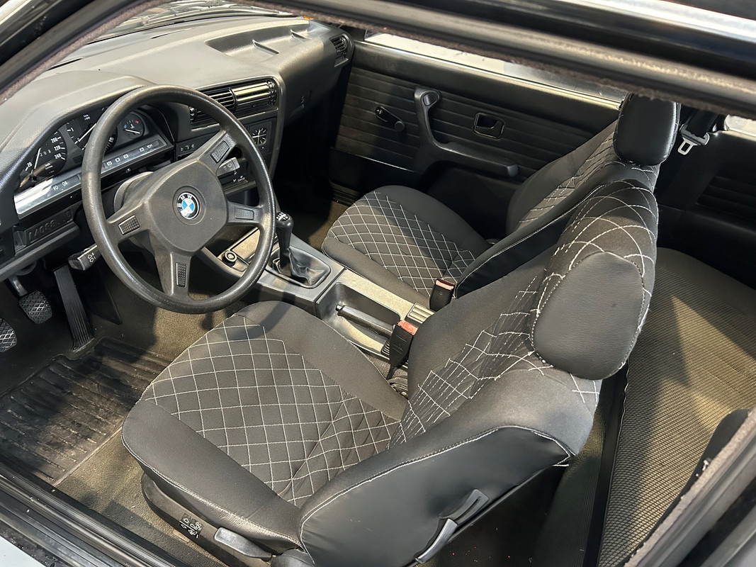 bmw2.jpg
